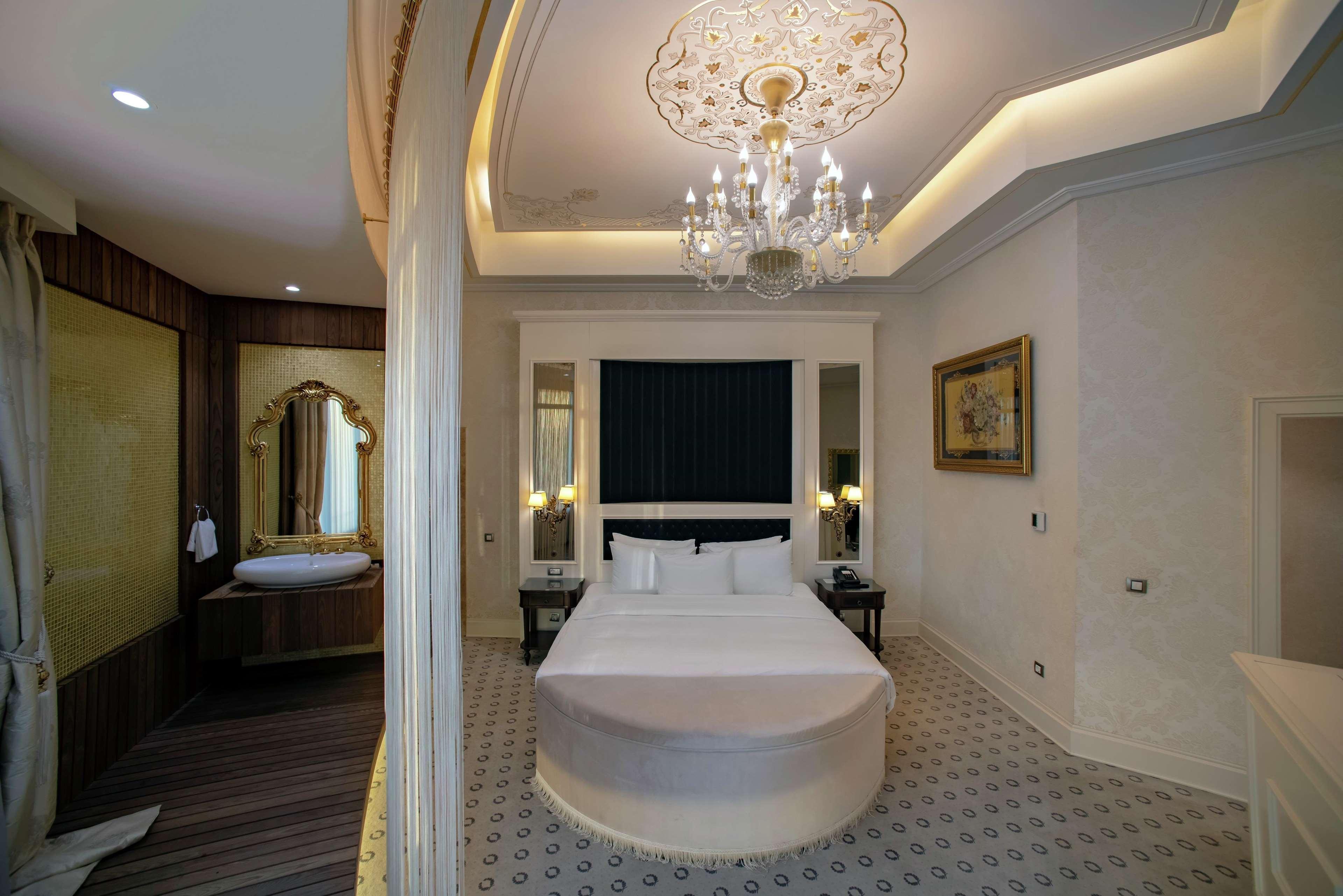 Hotel Doubletree By Hilton Gaziantep Exterior foto