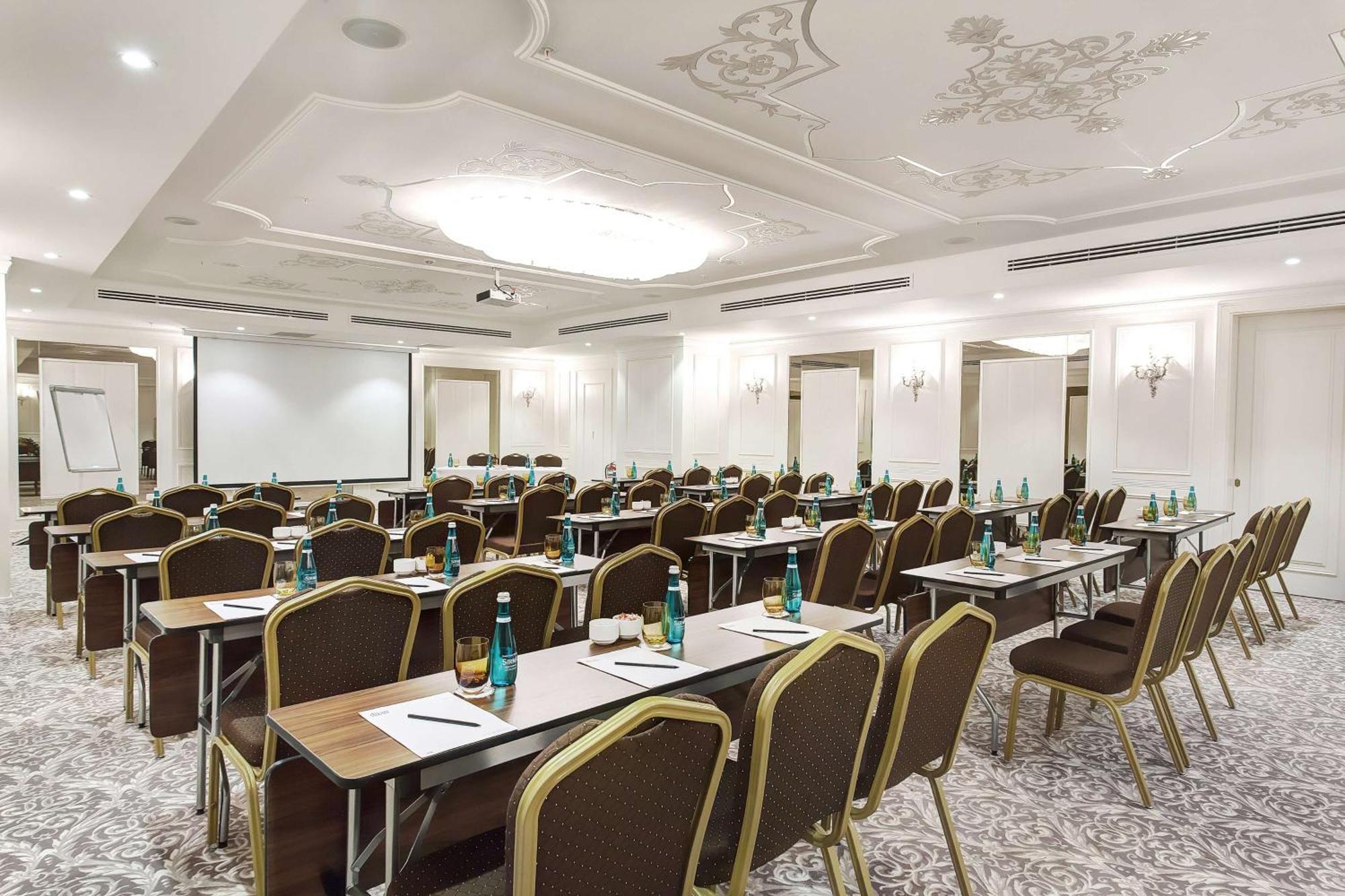 Hotel Doubletree By Hilton Gaziantep Exterior foto