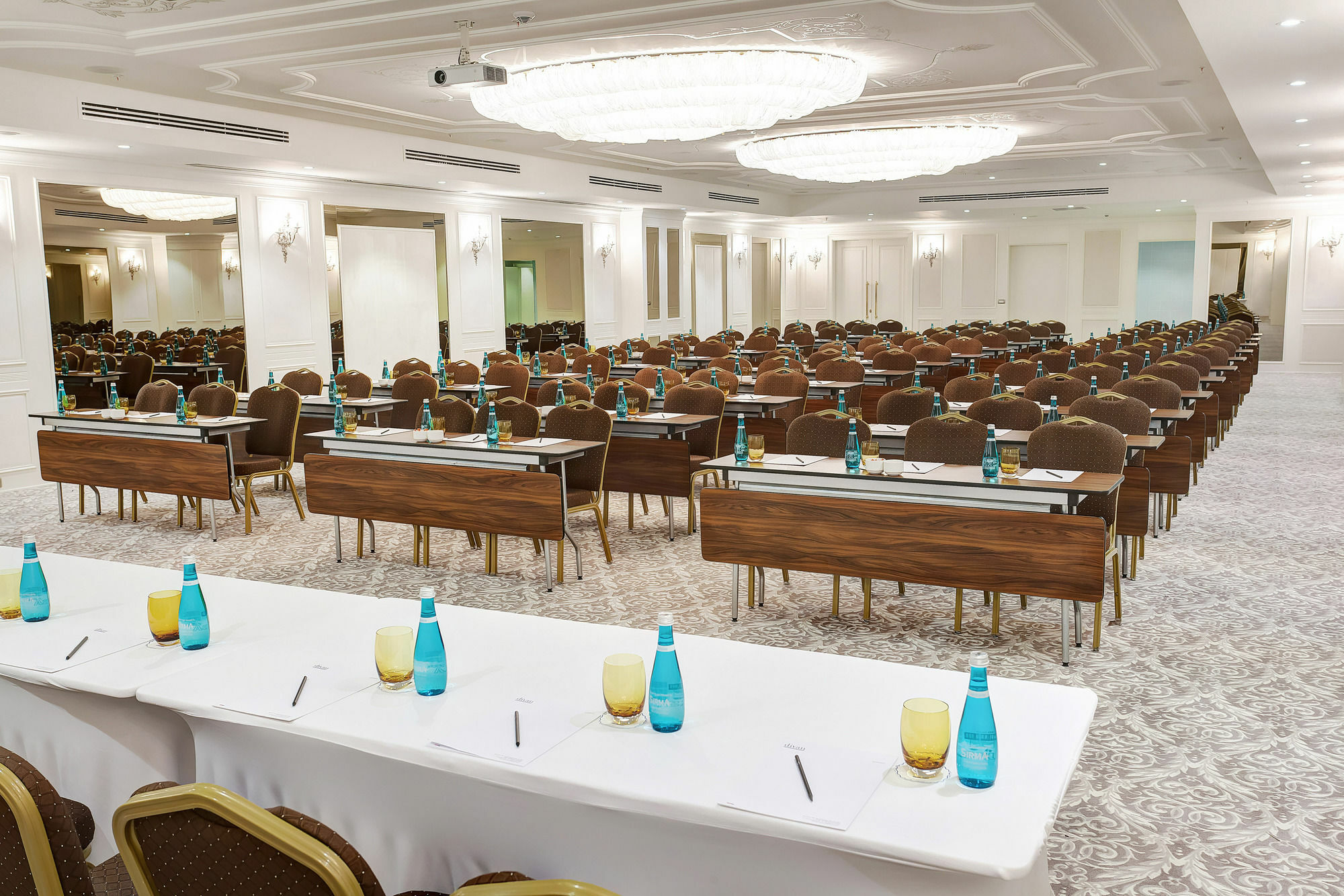 Hotel Doubletree By Hilton Gaziantep Exterior foto